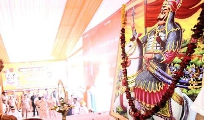 UP के Hapur में महाराणा प्रताप जयंती पर बवाल, रैली पर जमकर पथराव, भारी Police Force तैनात
