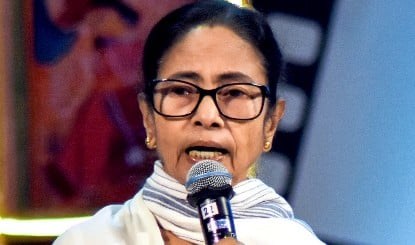 Political Upheaval in West Bengal! अभिषेक बनर्जी पर हमले के बाद TMC विधायकों की बैठक रद्द, 80 में से सिर्फ 20 पहुँचे, ममता बनर्जी  बैठेंगी धरने पर