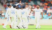 ICC का बड़ा फैसला: Test Cricket में Bad Light से निपटने के लिए Pink Ball का Trial मंजूर