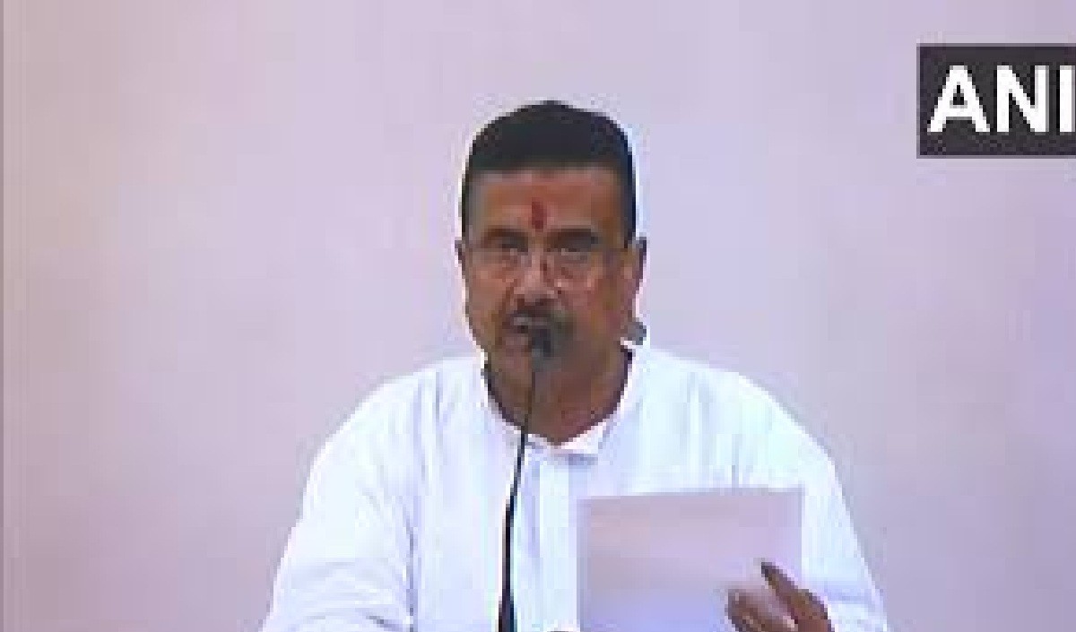 CM Suvendu Adhikari ने रखा Home, Swapan Dasgupta को मिला वित्त विभाग, देखें पूरी लिस्ट
