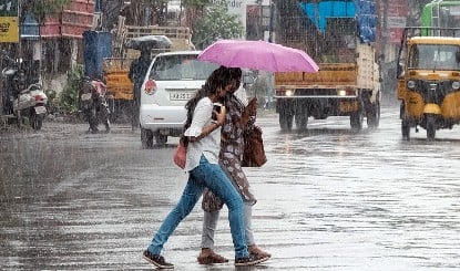 Weather Update | दिल्ली-NCR सहित उत्तर भारत को आंधी और बारिश से मिली बड़ी राहत, जानें IMD का लेटेस्ट मानसून अपडेट