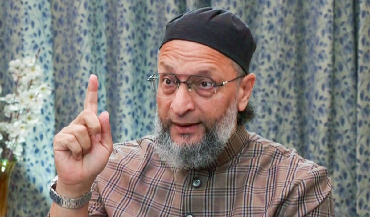 FIR नहीं तो कार्रवाई क्यो? Rajya Sabha Nomination पर Owaisi ने EC को घेरा