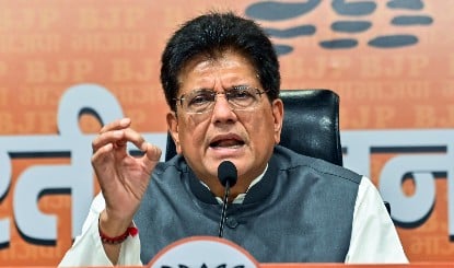 राम मंदिर चंदे को लेकर अखिलेश के आरोपों पर पीयूष गोयल का पलटवार, उन्हें गंभीरता से कोई नहीं लेता