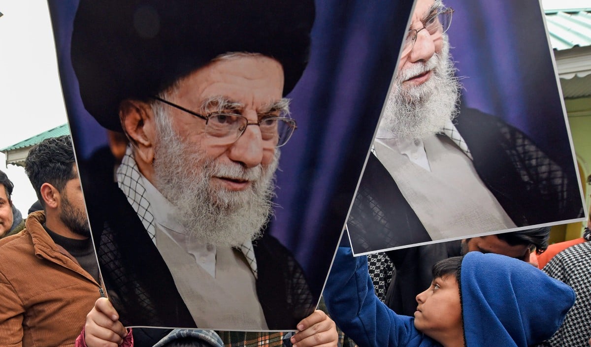 Ayatollah Ali Khamenei Funeral Postponed | 28 फरवरी को हत्या, जून-जुलाई में अंतिम संस्कार! जानें खामेनेई को दफनाने में क्यों हो रही है इतनी बड़ी देरी?