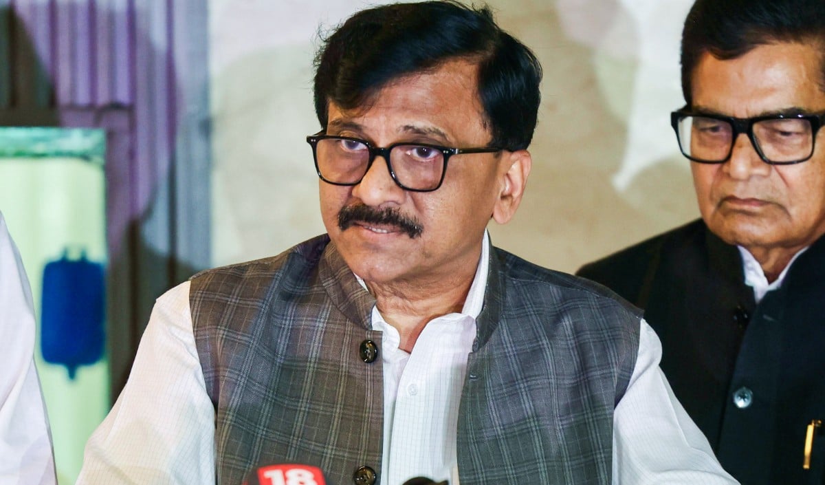 Ayodhya Ram Mandir में 7 करोड़ चढ़ावा चोरी! Sanjay Raut ने कहा- BJP हर जगह कर रही डकैती