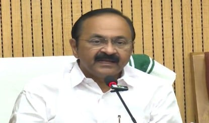 Medical Negligence पर Kerala CM का बड़ा Action, Palakkad की पीड़िता को तुरंत मिली आर्थिक मदद