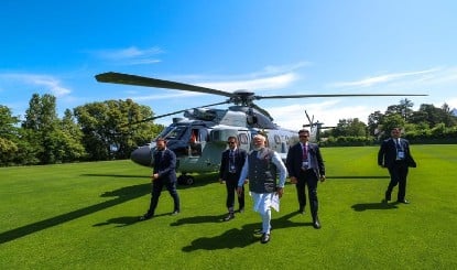 France पहुंचे PM Modi, G7 Summit में वैश्विक चुनौतियों पर दुनिया को दिखाएंगे रास्ता