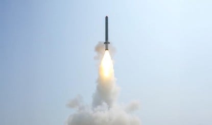 Prabhasakshi NewsRoom: India की Long Range Land Attack Cruise Missile किन किन देशों तक जाकर तबाही मचा सकती है?