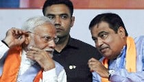 Ethanol Fuel आपकी गाड़ी की उम्र घटाएगा या पैसा बचाएगा? E-100 पर आखिर इतना बड़ा दाँव क्यों लगा रही है मोदी सरकार? Ethanol Fuel आपकी गाड़ी की उम्र घटाएगा या पैसा बचाएगा? E-100 पर आखिर इतना बड़ा दाँव क्यों लगा रही है मोदी सरकार?