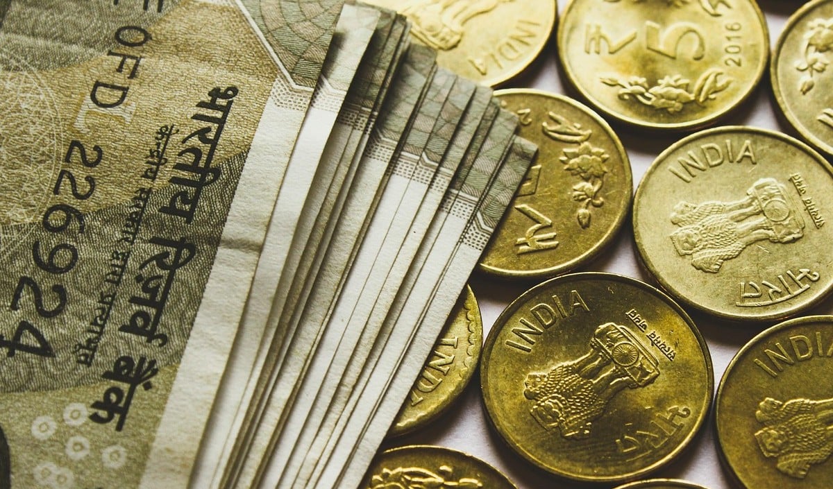 Rupee Rupee