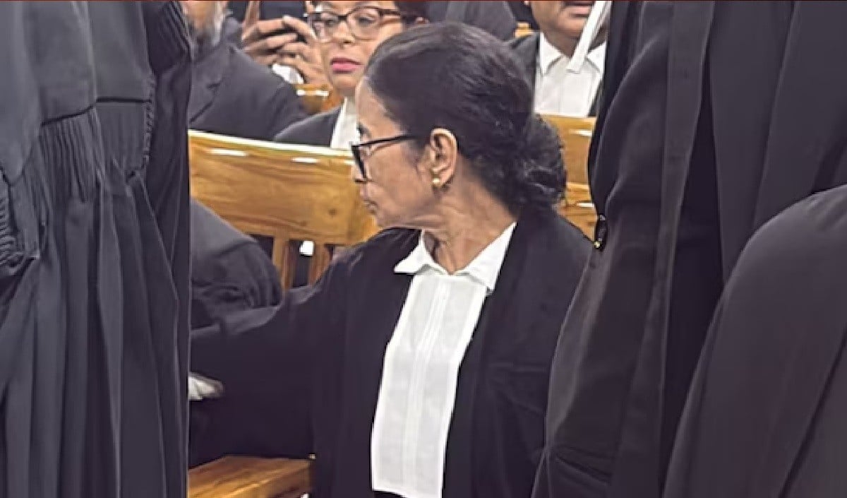 Bengal में LoP पद पर संग्राम, विधानसभा Speaker के खिलाफ High Court पहुंचीं ममता बनर्जी