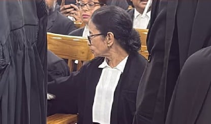 Bengal में LoP पद पर संग्राम, विधानसभा Speaker के खिलाफ High Court पहुंचीं ममता बनर्जी