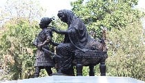 Jijabai Death Anniversary: सिर्फ Shivaji की मां नहीं, Maratha Empire की असली वास्तुकार थीं जीजाबाई