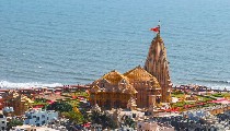 Somnath Mandir की अद्भुत कहानी: जब चंद्रमा को मिला श्राप, Lord Shiva ने ऐसे की रक्षा