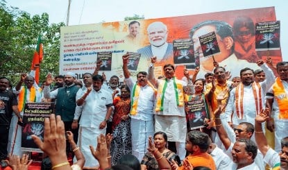 Tamil Nadu में BJP का TVK सरकार पर हल्ला बोल, बिगड़ती Law and Order को लेकर बड़ा प्रोटेस्ट
