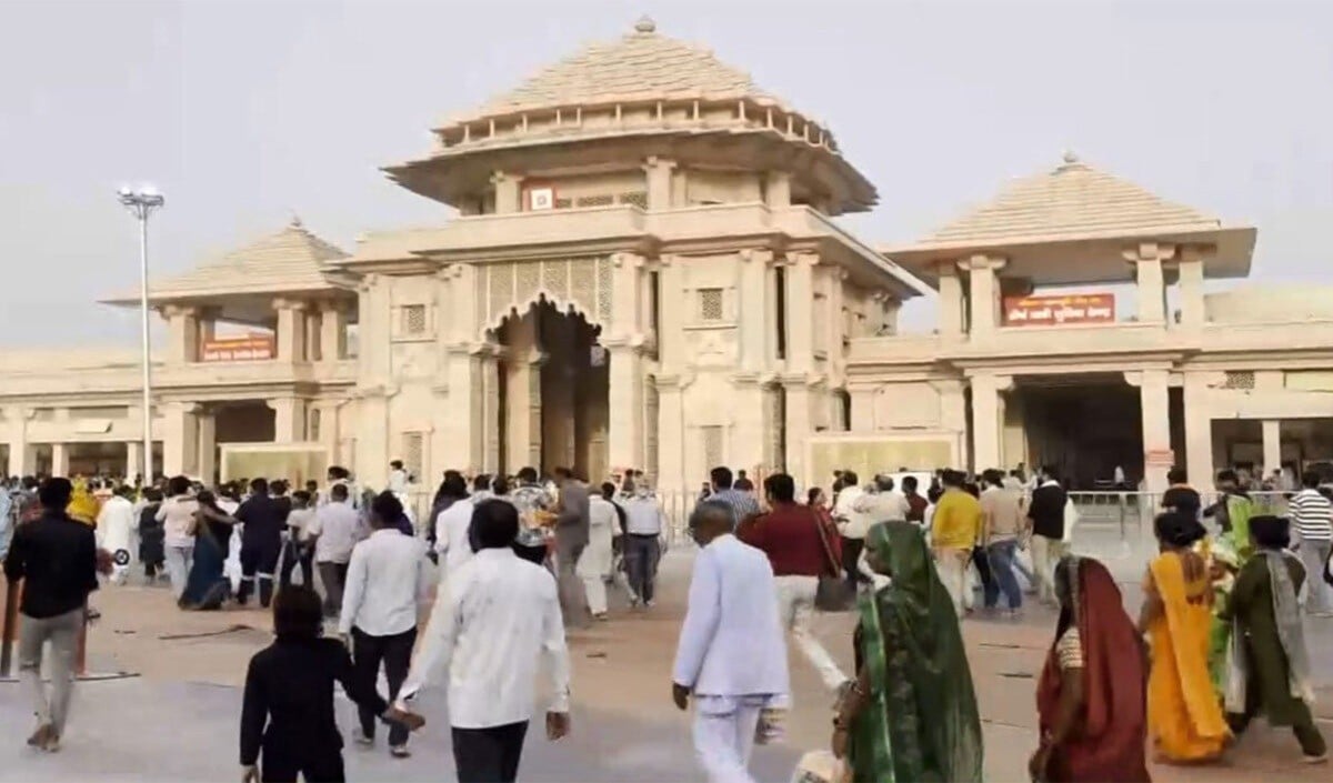 Ram Mandir Donation Chori News: राम मंदिर चंदा चोरी मामले में कितने लोगों पर SIT की रडार? जांच में अब तक क्या सामने आया