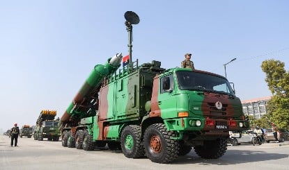 अब Russia भी खरीदेगा BrahMos? भारत सप्लाई करेगा मिसाइल सिस्टम, Production बढ़ाने पर बातचीत जारी