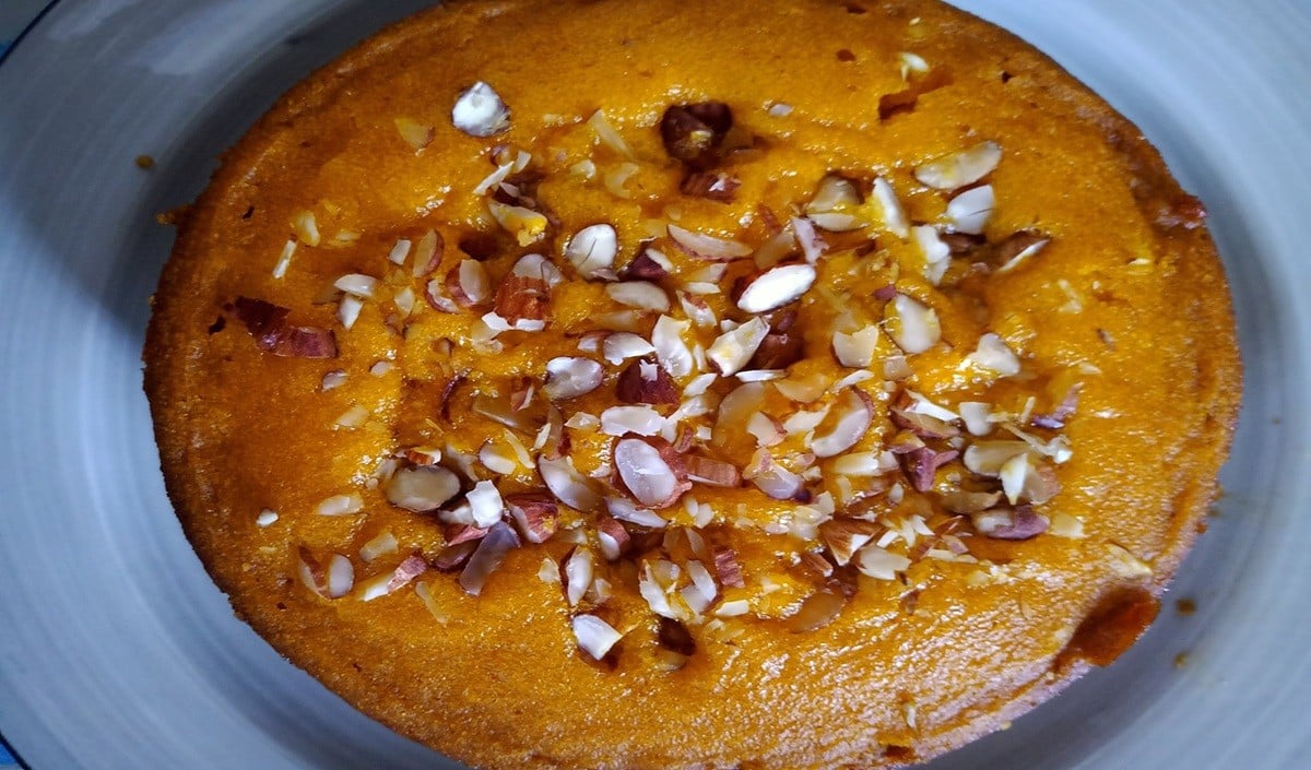Shahi Mango Semolina Halwa Shahi Mango Semolina Halwa