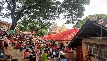 Ambubachi Mela 2026: कामाख्या शक्तिपीठ का सबसे बड़ा रहस्य, जानें Ambubachi Fair में क्यों बंद हो जाता है मां का दरबार