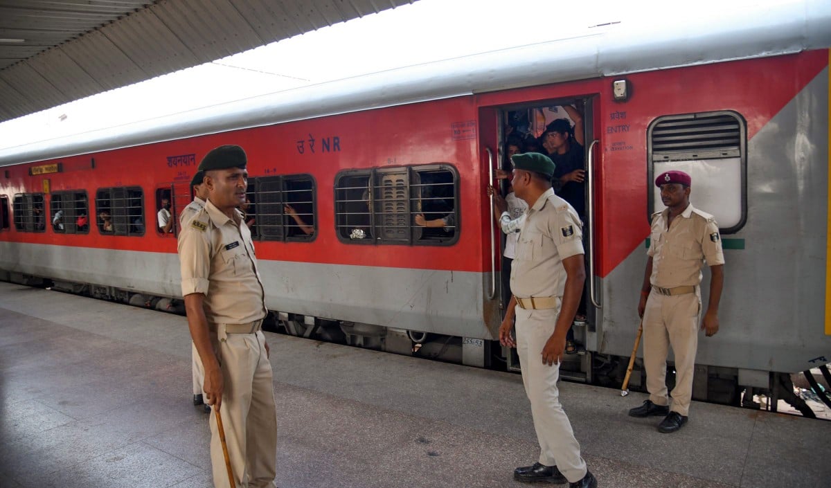 Indian Railways का बड़ा फैसला: अब बिना Ticket यात्रा पर चुकाना होगा दोगुना Fine, नए Rules लागू