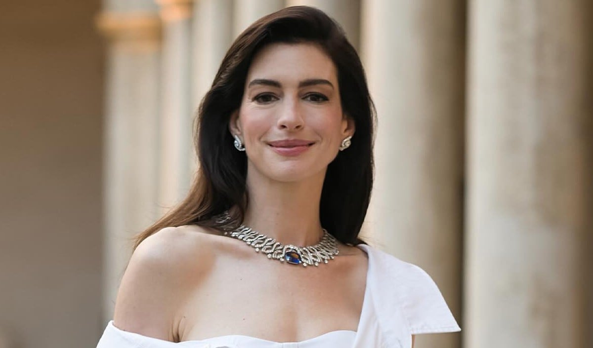 Anne Hathaway Anne Hathaway