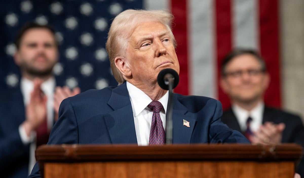 US-Iran Peace Talks | Donald Trump की धमकी से कूटनीतिक भूचाल: स्विट्जरलैंड में अमेरिका-ईरान शांति वार्ता अधर में अटकी! ईरानी प्रतिनिधिमंडल का वॉकआउट