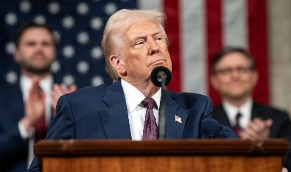 US-Iran Peace Talks | Donald Trump की धमकी से कूटनीतिक भूचाल: स्विट्जरलैंड में अमेरिका-ईरान शांति वार्ता अधर में अटकी! ईरानी प्रतिनिधिमंडल का वॉकआउट