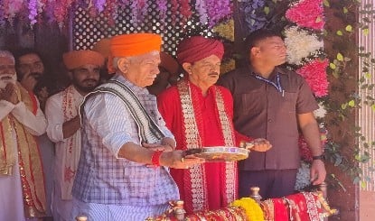 Jammu-Kashmir में Mata Kheer Bhawani Mela में उमड़ी Kashmiri Pandits की भारी भीड़