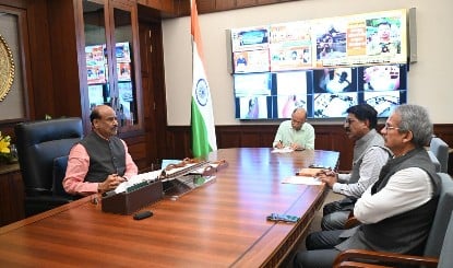 Om Birla को Rebel MPs का पत्र नहीं: स्पीकर से मुलाकात के बाद Uddhav गुट का दावा