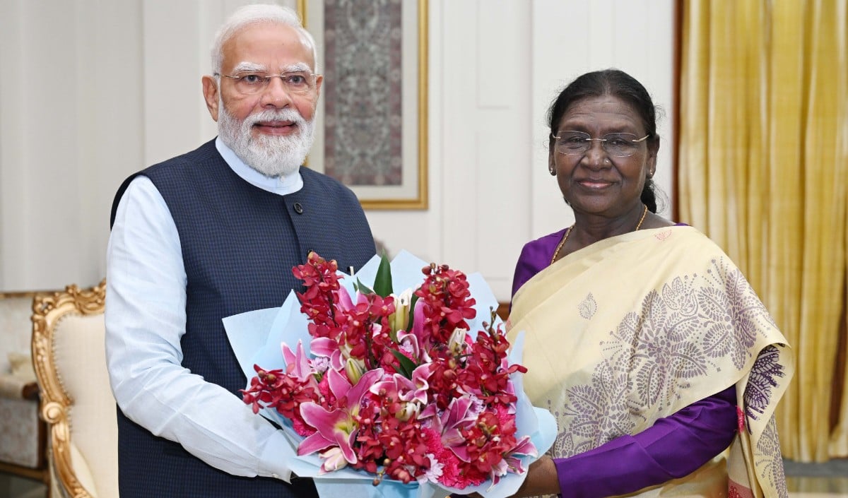 PM Modi-President Murmu Meeting: कैबिनेट फेरबदल की अटकलों के बीच हुई मुलाकात, क्या जल्द होगा बड़ा बदलाव?