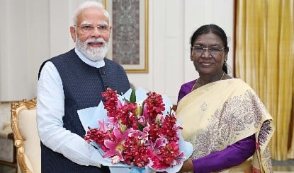PM Modi-President Murmu Meeting: कैबिनेट फेरबदल की अटकलों के बीच हुई मुलाकात, क्या जल्द होगा बड़ा बदलाव?