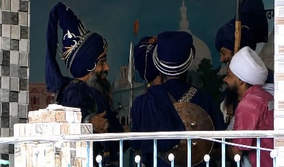 Uttarakhand Gurudwara Standoff: क्या निहंगों के आगे Police ने किया Surrender? उठे गंभीर सवाल