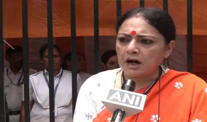 Kolkata हादसे के बाद सरकार का बड़ा Action, मंत्री बोलीं- सभी Construction का होगा Audit, दोषी बख्शे नहीं जाएंगे