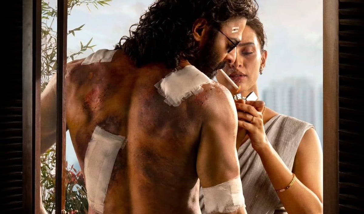 Spirit के सेट से लीक हुईं Prabhas-Triptii की कॉलेज रोमांस वाली तस्वीरें​
