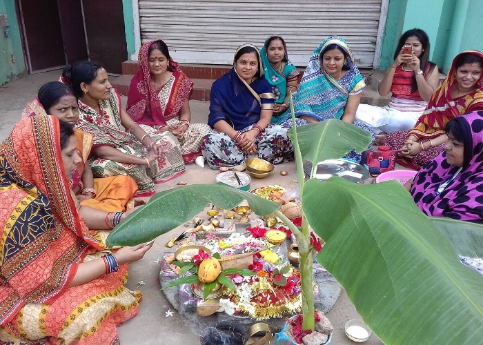 Vat Purnima 2026: सावित्री की तरह पति को मिलेगी दीर्घायु, जानें शुभ मुहूर्त और Vrat का महत्व