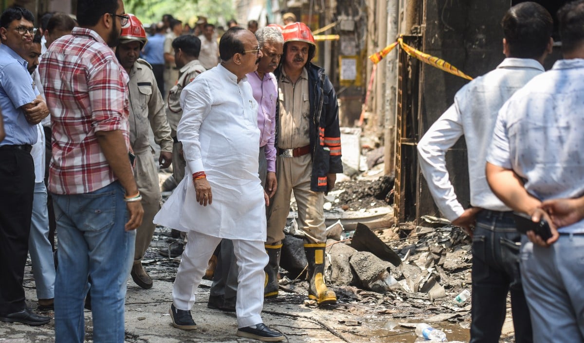 Malviya Nagar Fire: मंत्री Ashish Sood का ऐलान, दोषियों को बख्शा नहीं जाएगा, मालिक होगा गिरफ्तार