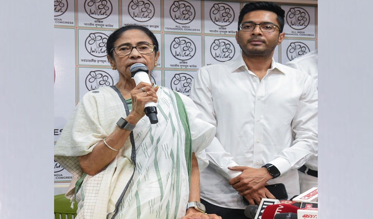 TMC में दो फाड़ तय, बागी ऋतब्रत बनर्जी और संदीपन साहा विधानसभा पहुंचे, 59 विधायकों के समर्थन का दावा