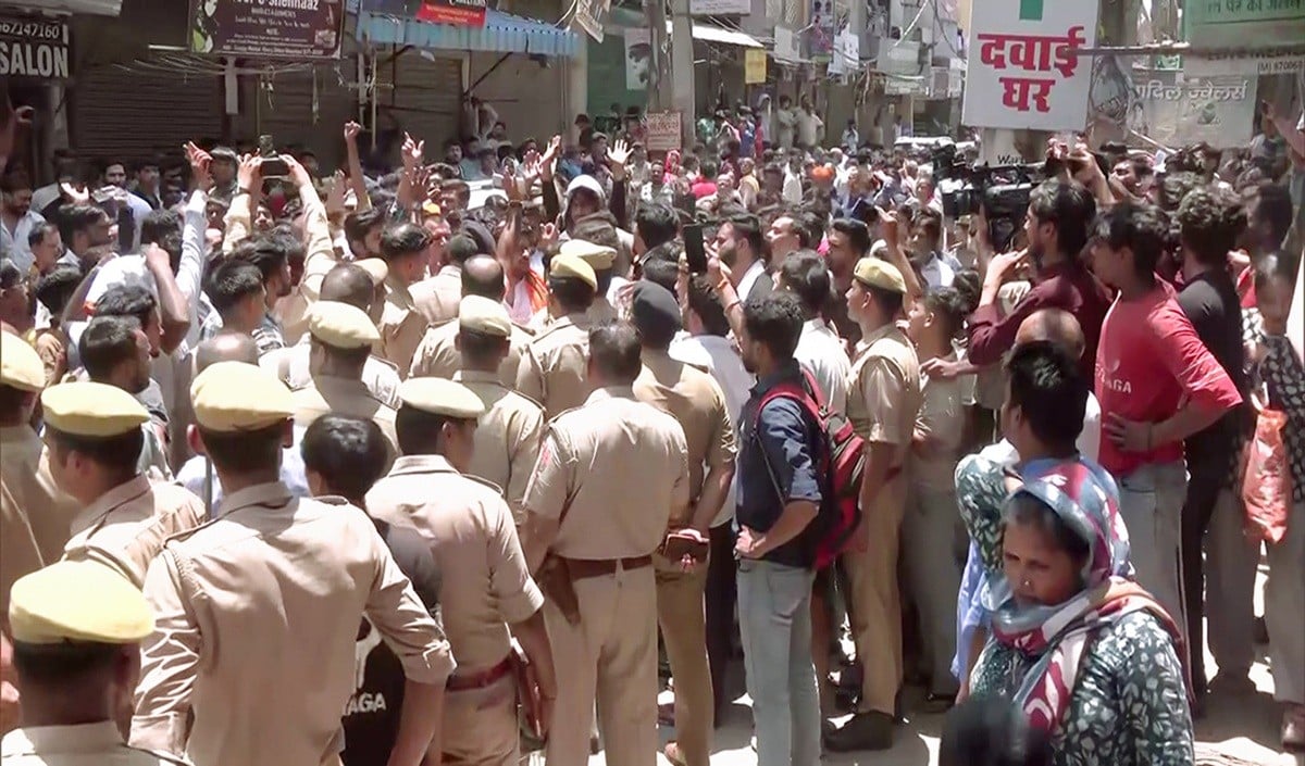 Surya Murder Case: Khoda में अवैध 2 मदरसे सील, FIR दर्ज, तीसरे पर भी कार्रवाई