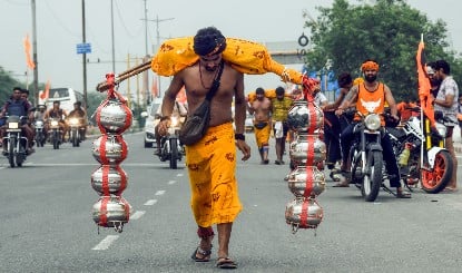 Kanwar Yatra 2026 | मेरठ प्रशासन की डीजे संचालकों को सख्त चेतावनी, 12 फीट से ऊंचे डीजे बजाने पर होगी कानूनी कार्रवाई
