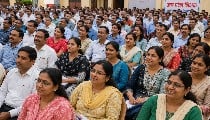 UPTET-2026 Exam: UP के सेवारत शिक्षकों को योगी सरकार की सौगात, मिलेगी Special Leave