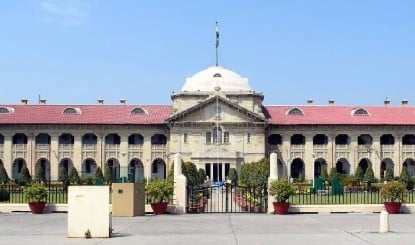 UP Panchayat Elections: प्रधानों का कार्यकाल बढ़ाने पर Yogi Govt को झटका, High Court ने मांगा जवाब