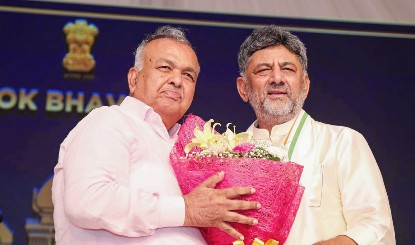 Karnataka कांग्रेस में बड़ा भूचाल! मंत्री Ramalinga Reddy का इस्तीफा, जानें सिद्धारमैया और DK Shivakumar के बीच कैसे बदलेगा सत्ता का समीकरण