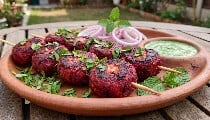 Fitness Freaks के लिए परफेक्ट स्नैक, स्वाद और सेहत का पावरहाउस है ये Beetroot Paneer कबाब, नोट करें रेसिपी