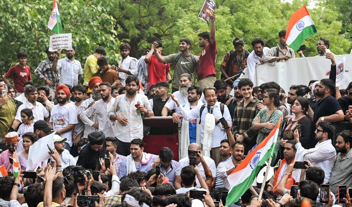 दिल्ली में बड़े Protest के बाद CJP पर 