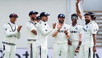 India की ऐतिहासिक Test जीत: Afghanistan को पारी और 300 रनों से दी करारी शिकस्त India की ऐतिहासिक Test जीत: Afghanistan को पारी और 300 रनों से दी करारी शिकस्त