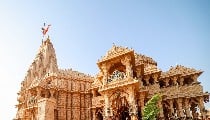 IRCTC का शानदार Offer: जून में करें Char Dham यात्रा, Shirdi पैकेज सिर्फ ₹7199 से शुरू