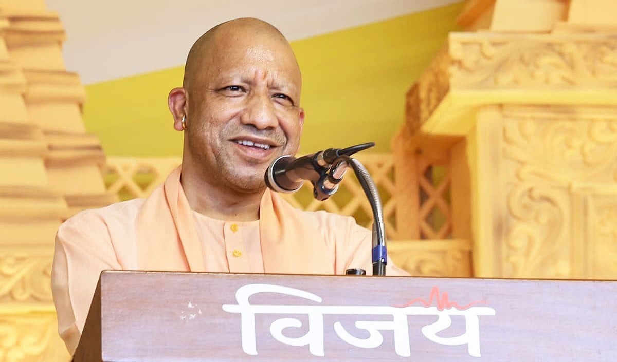CM Yogi की चेतावनी: भारत देशद्रोहियों की शरणस्थली नहीं, रावण-मारीच का होगा अंत