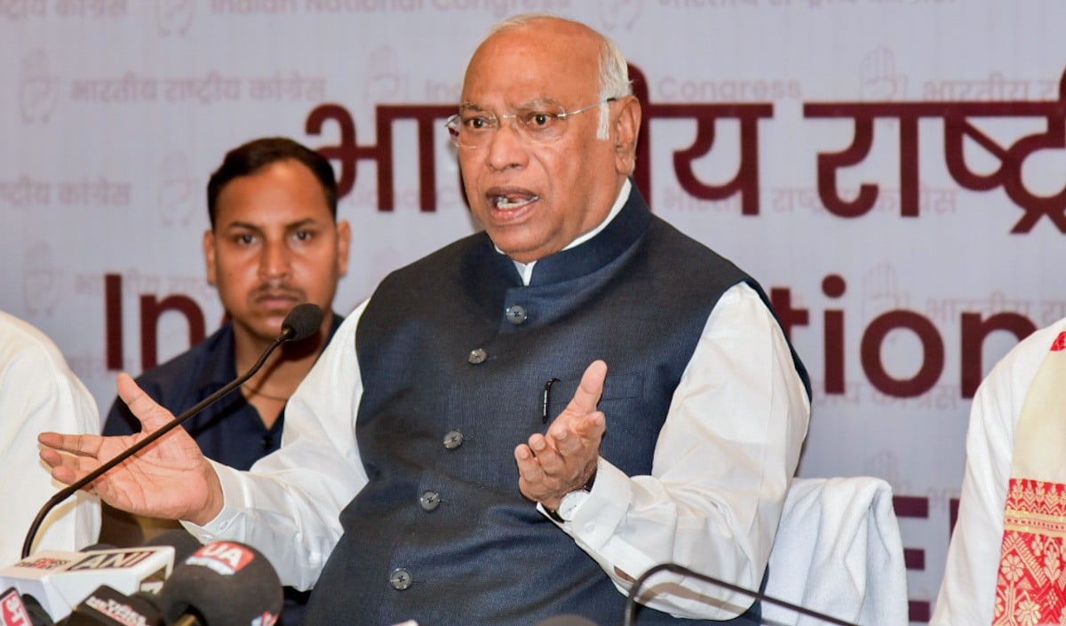 Ujjwala Subsidy कटौती पर Congress का हमला, Modi सरकार को सत्ता के नशे में चूर बताया