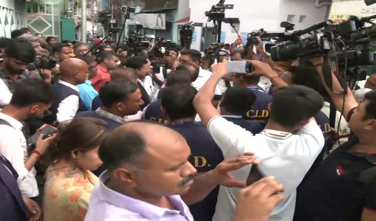 Mamata की Delhi में मौजूदगी, पीछे Kolkata आवास पर CID का एक्शन, TMC में मची खलबली