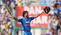 T20 World Cup का मिला ईनाम, विस्फोटक बल्लेबाजी से Ishan Kishan बने दुनिया के No.1 Batsman T20 World Cup का मिला ईनाम, विस्फोटक बल्लेबाजी से Ishan Kishan बने दुनिया के No.1 Batsman
